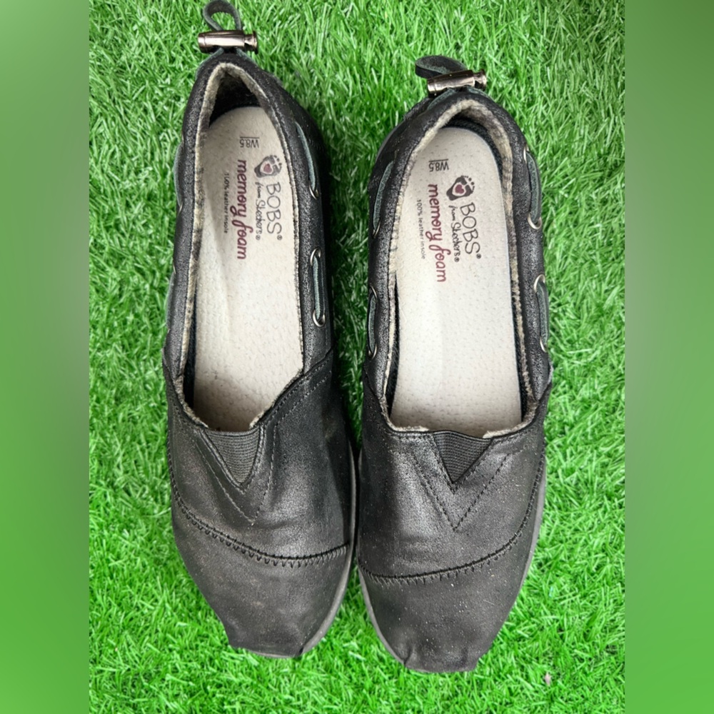 Bobs by Skechers women's black slip on memory foam 33731 flats size 8.5‎